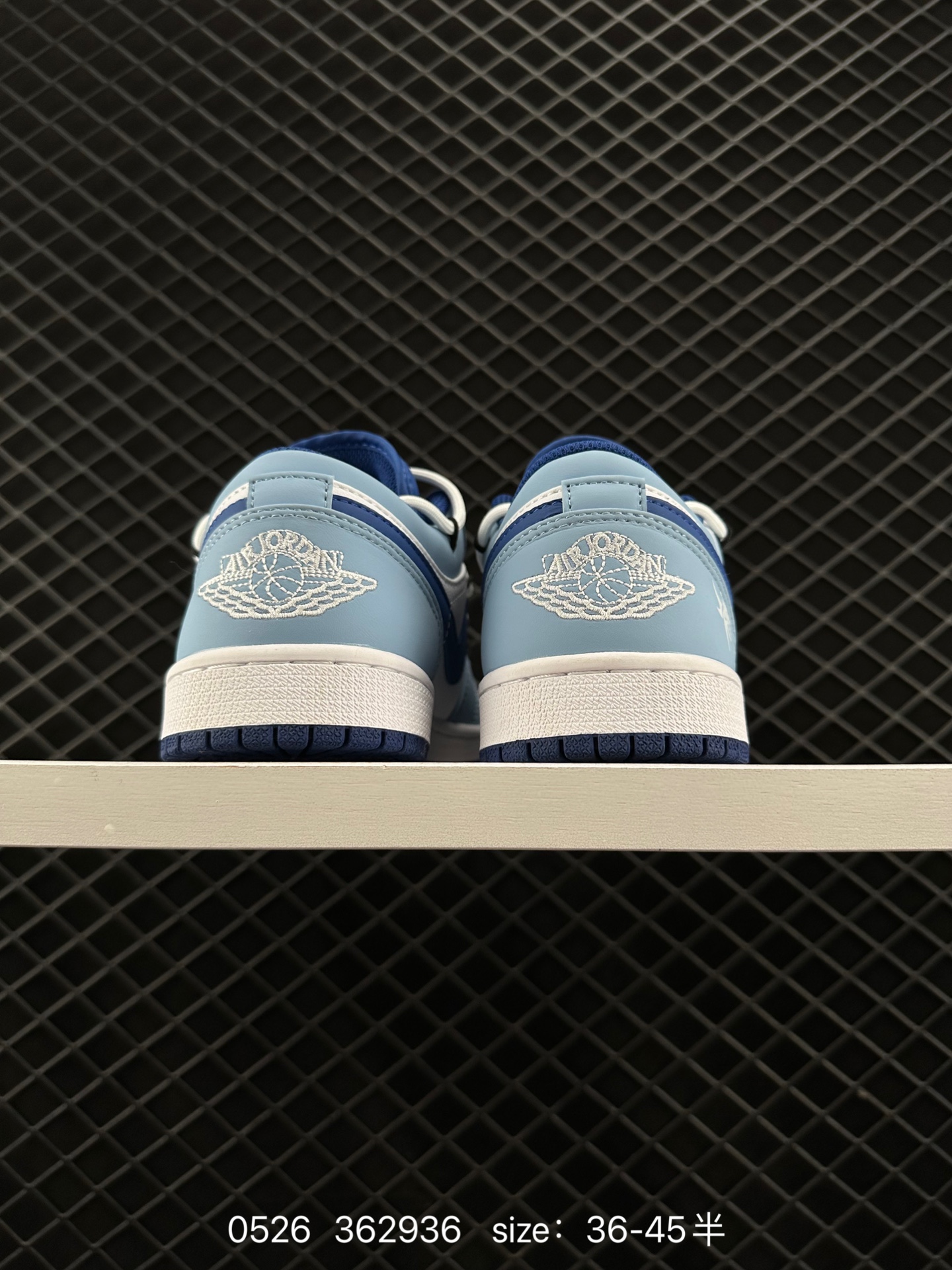 Air Jordan 1 Low AJ1